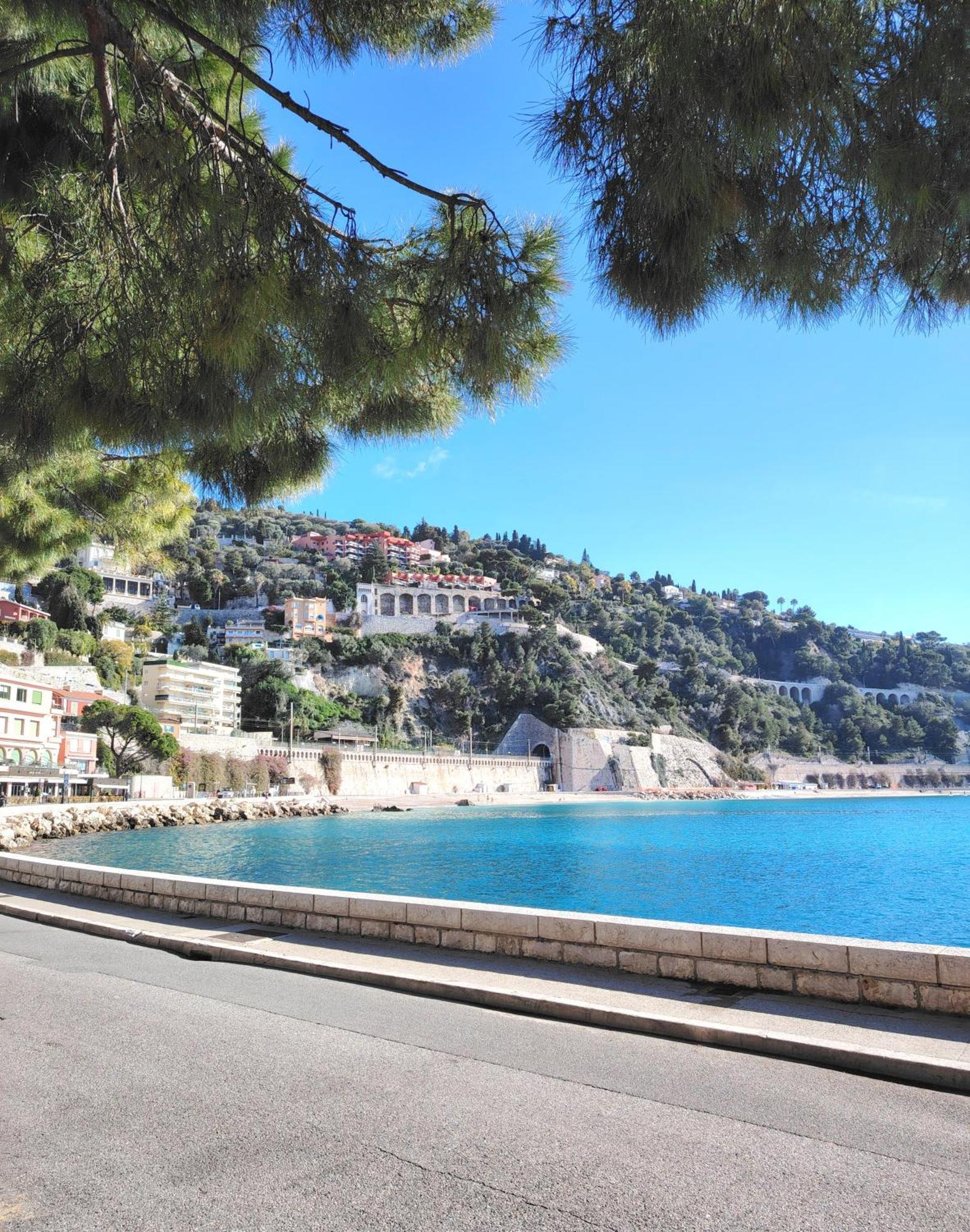 35M2, Luminous Loft Close To The Beach Villefranche-sur-Mer Exterior photo